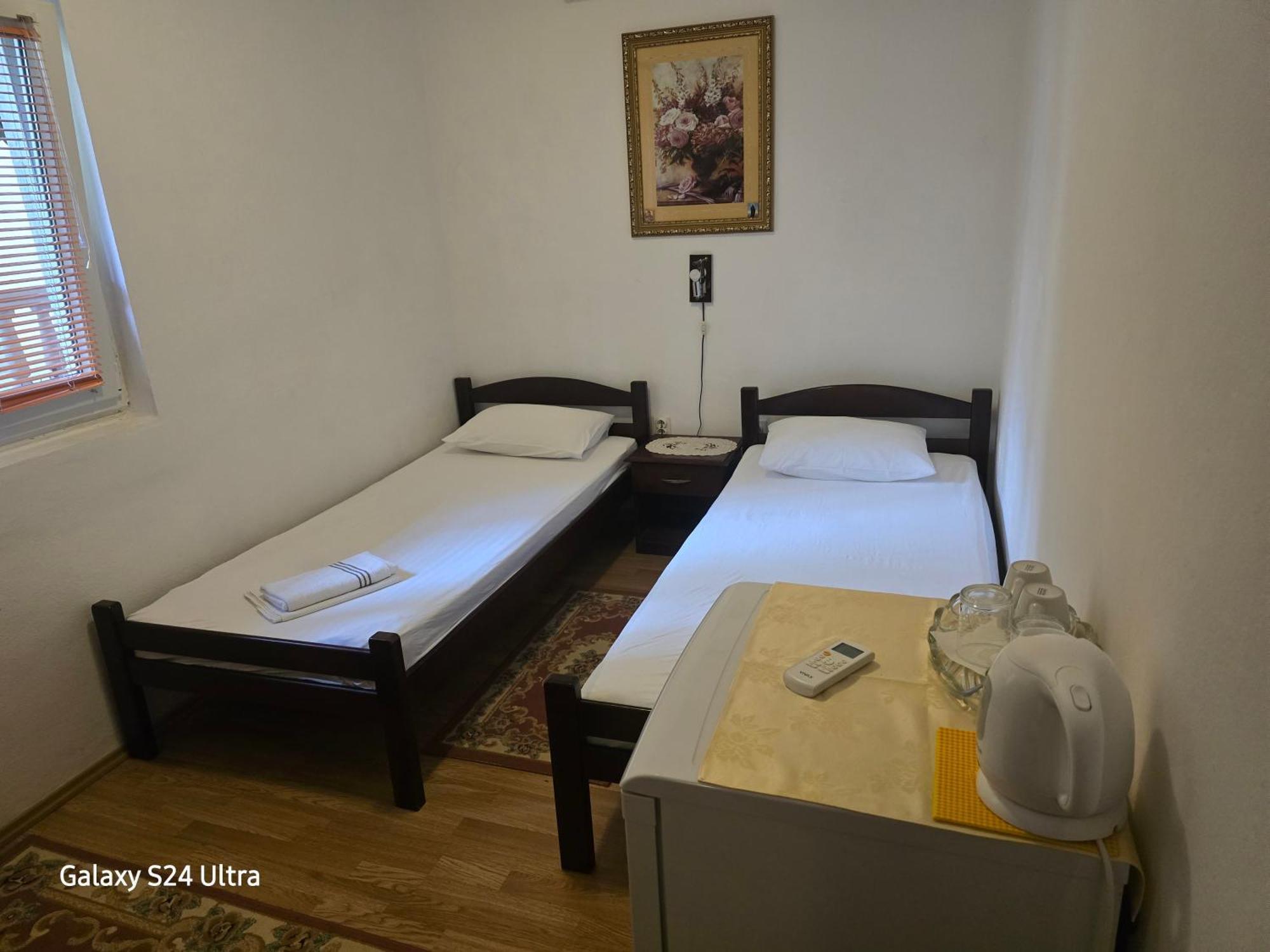Guest house Djacic *